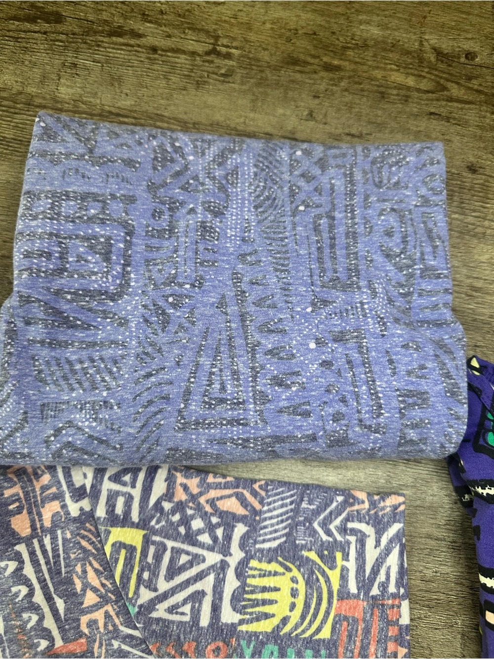NWT LuLaRoe Classic T-Shirt Bundle - Lot of 10 Size Large Mixed Prints Fabrics - Picture 8 of 11